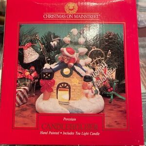 CHRISTMAS ON MAINSTREET Porcelain Candleholder w/tea light